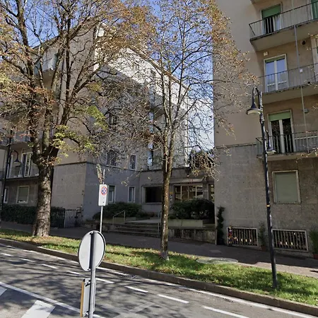 Viale Vittorio Funicolare Citta Alta * ベルガモ